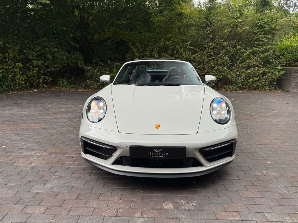 Porsche 992 Targa 4 GTS