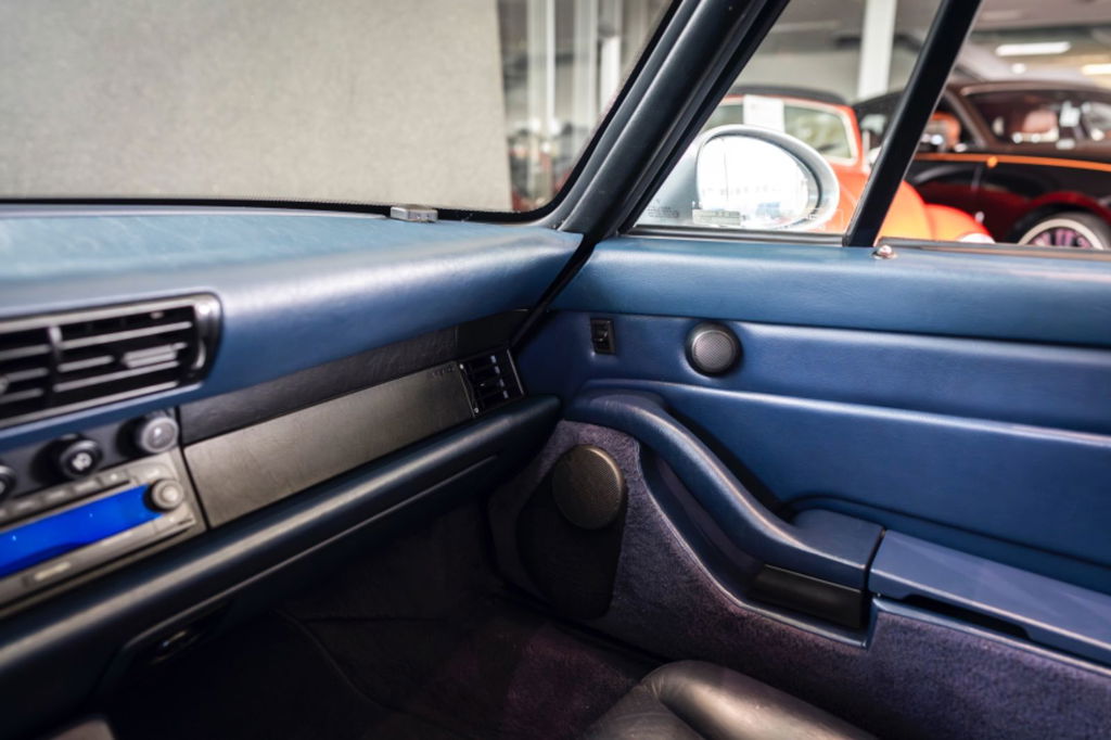 Porsche 993 Carrera 4