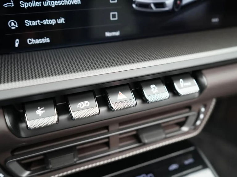 Porsche 992 Targa 4 GTS