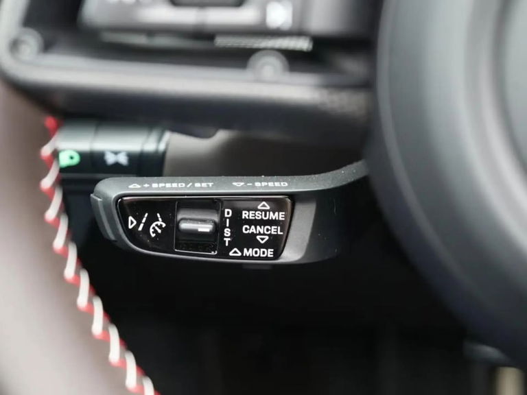 Porsche 992 Targa 4 GTS