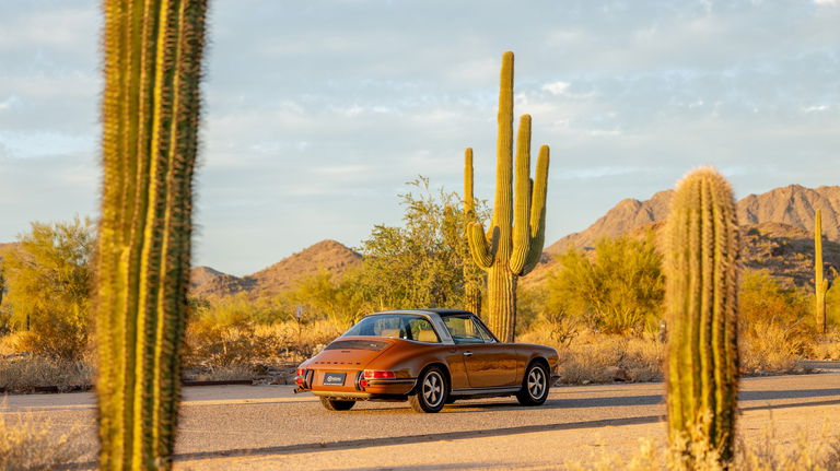 Porsche 911 T