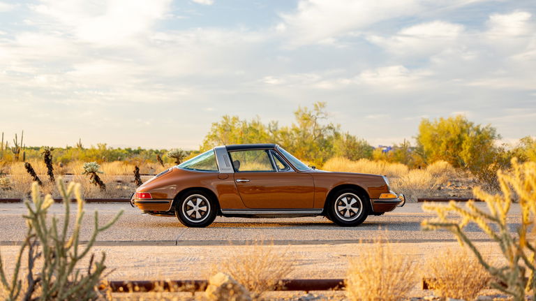 Porsche 911 T