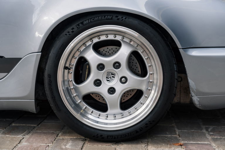 Porsche 964 Carrera RS