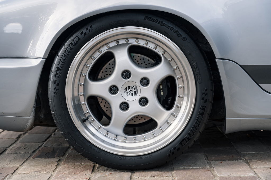 Porsche 964 Carrera RS