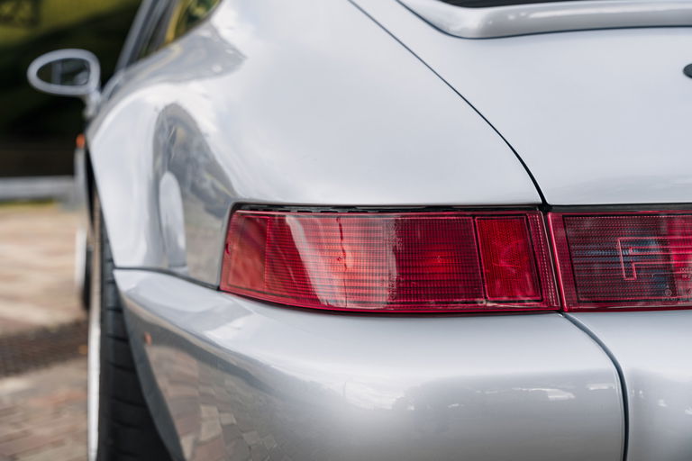 Porsche 964 Carrera RS