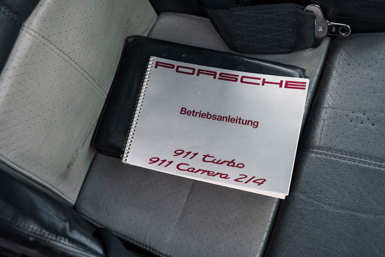 Porsche 964 Carrera RS