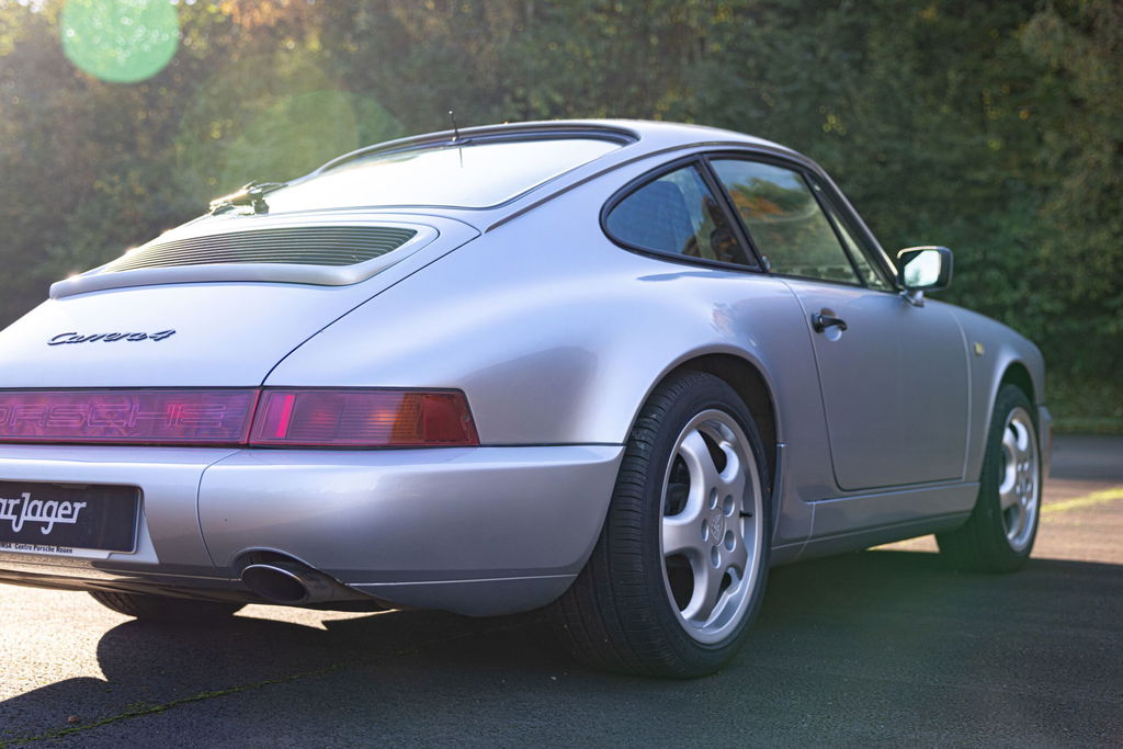 Porsche 964 Carrera 4
