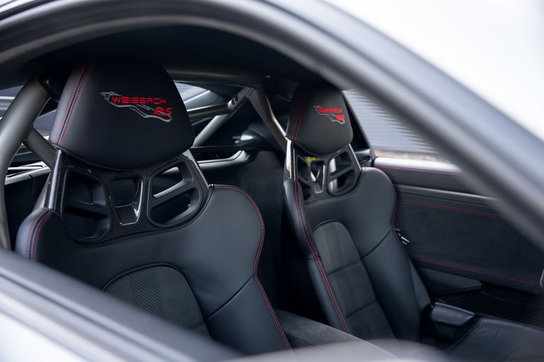 Porsche 718 Cayman GT4 RS