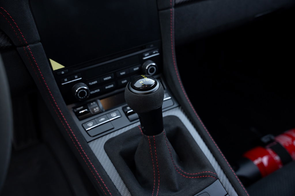 Porsche 718 Cayman GT4 RS