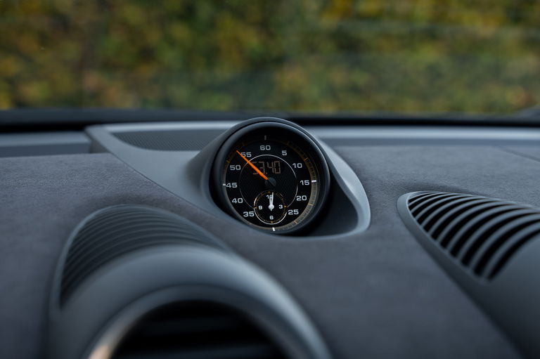 Porsche 718 Cayman GT4 RS