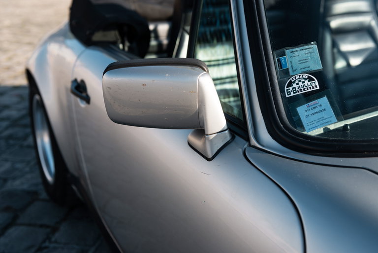 Porsche 911 Carrera 3.2