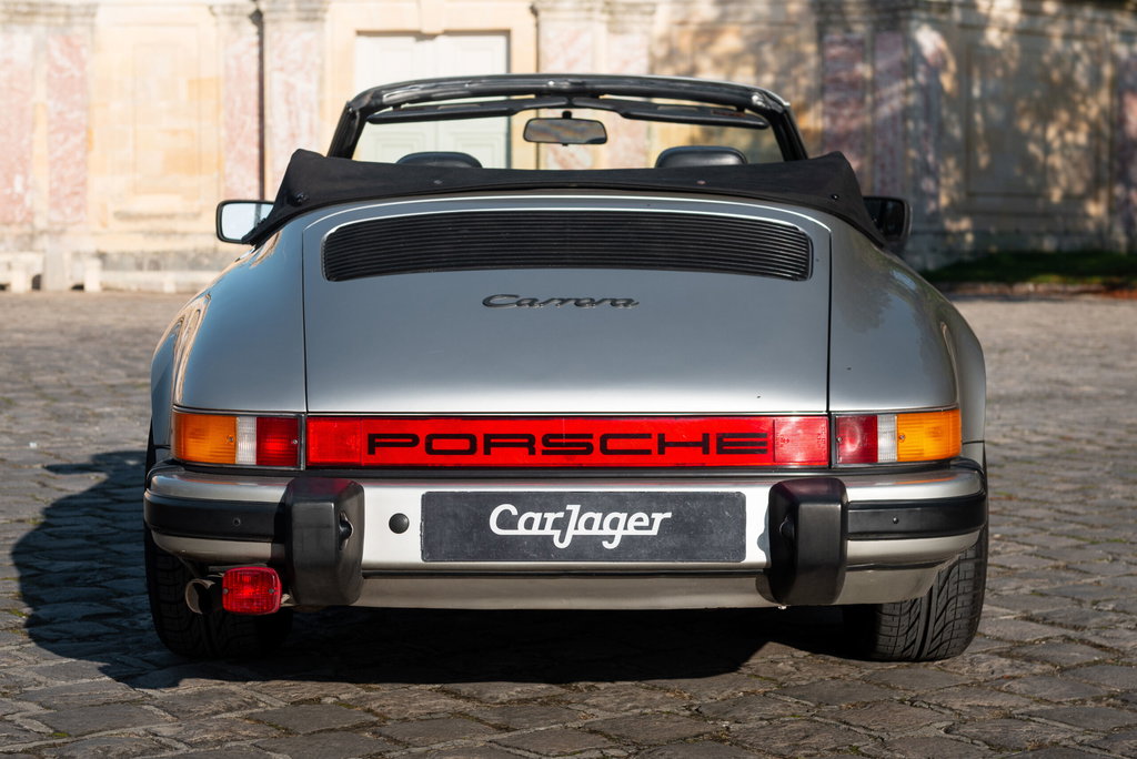 Porsche 911 Carrera 3.2