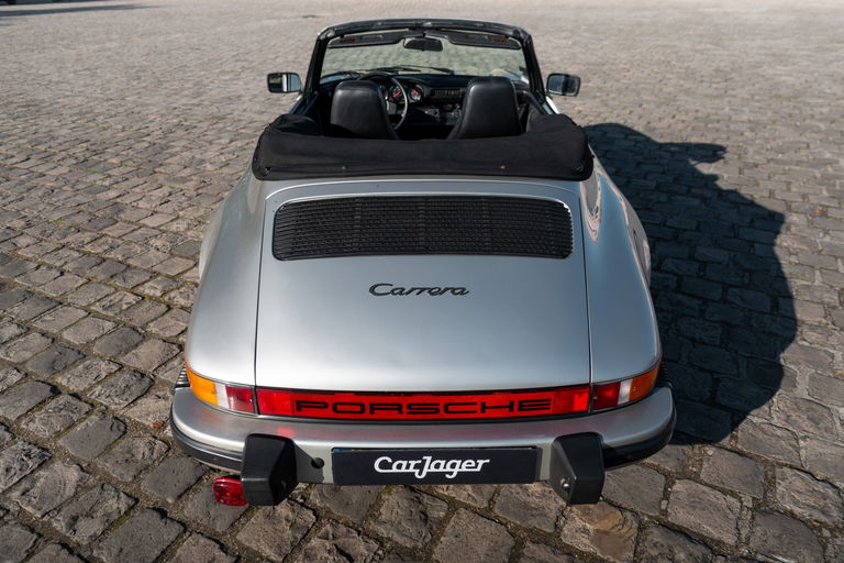Porsche 911 Carrera 3.2