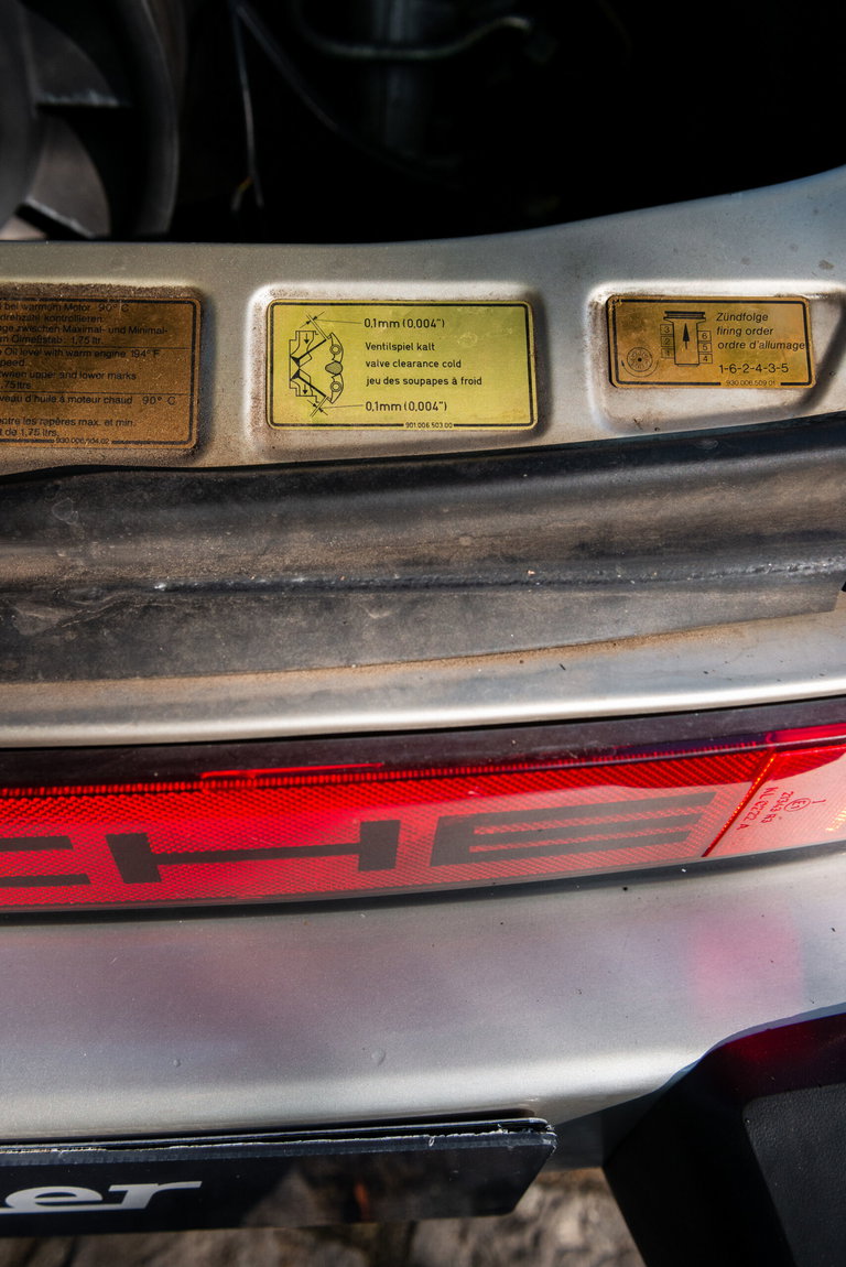 Porsche 911 Carrera 3.2