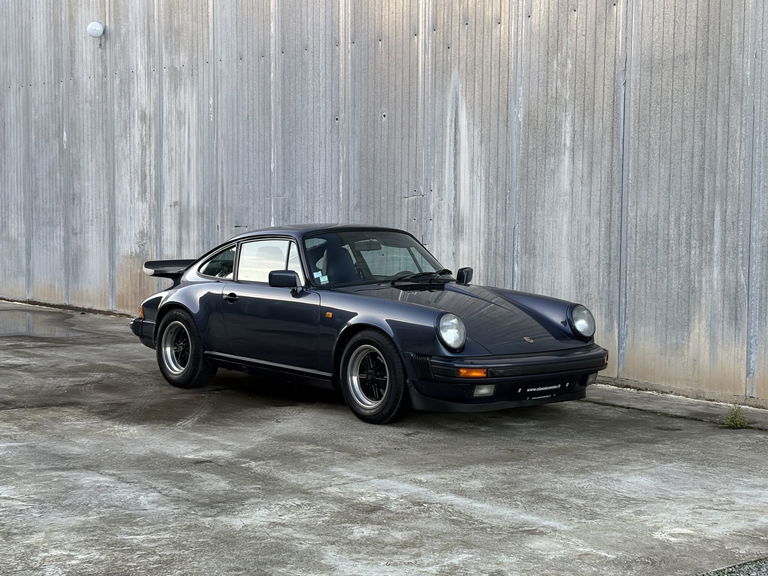 Porsche 911 Carrera 3.2