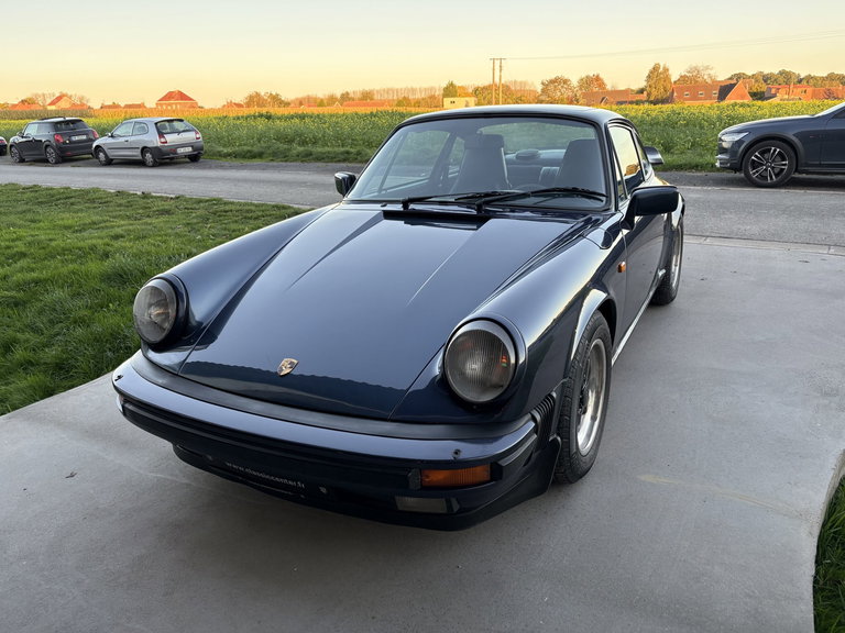Porsche 911 Carrera 3.2