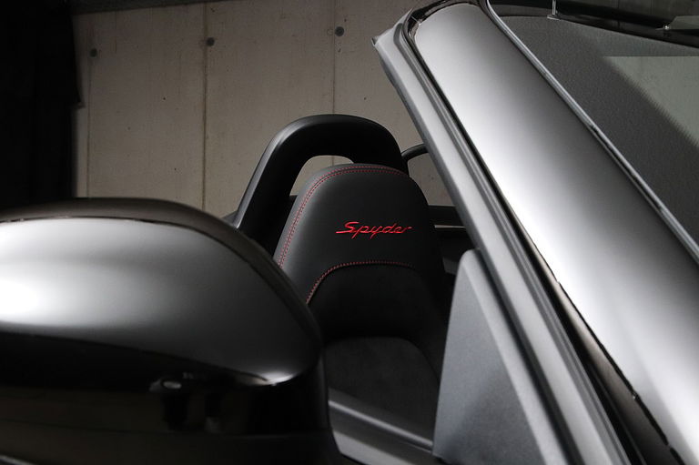 Porsche 718 Spyder