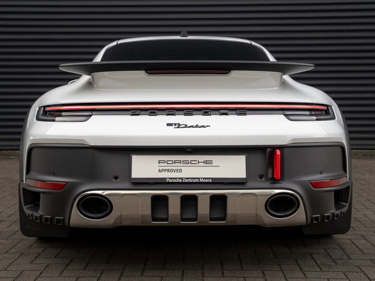 Porsche 911 Dakar