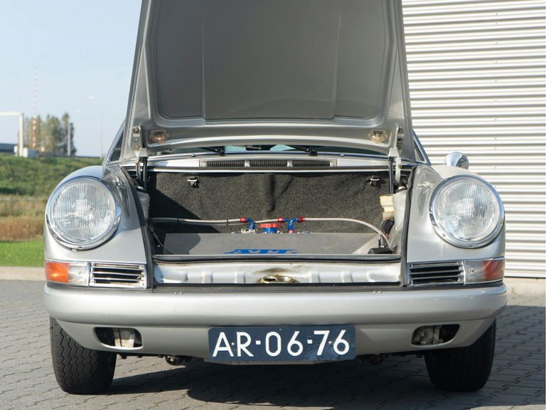 Porsche 911 (F-Modell)