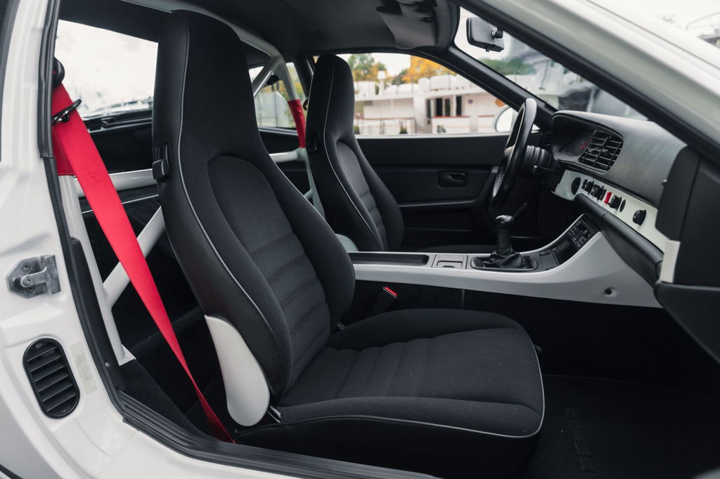 Porsche 968 Club Sport