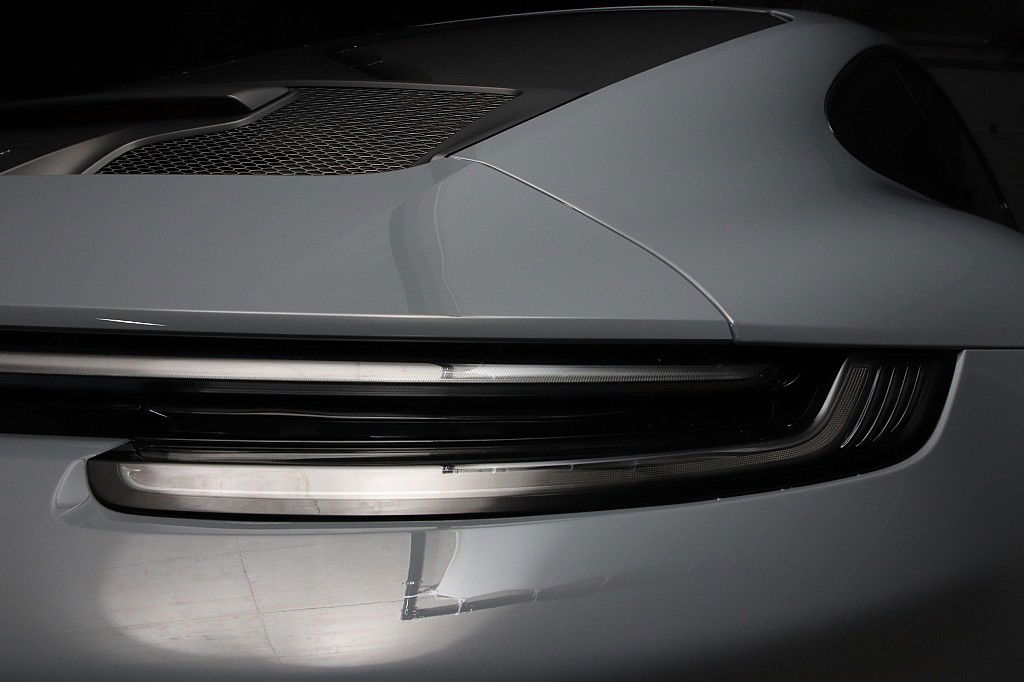 Porsche 992 GT3 Touring