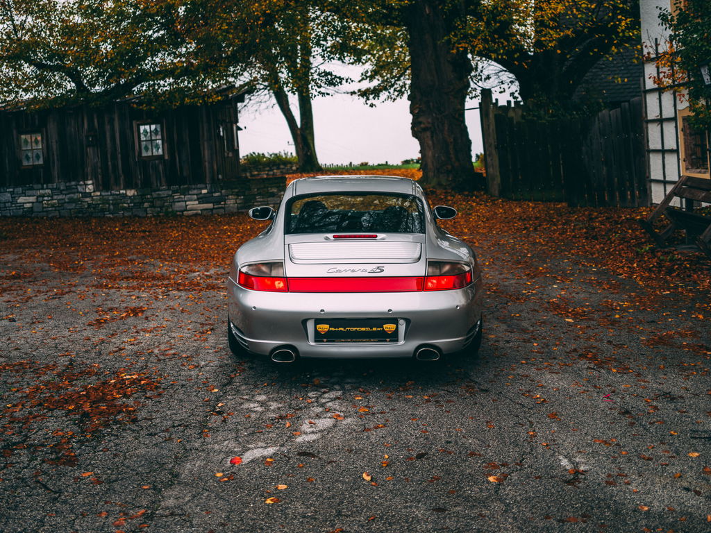 Porsche 996.2 Carrera 4S