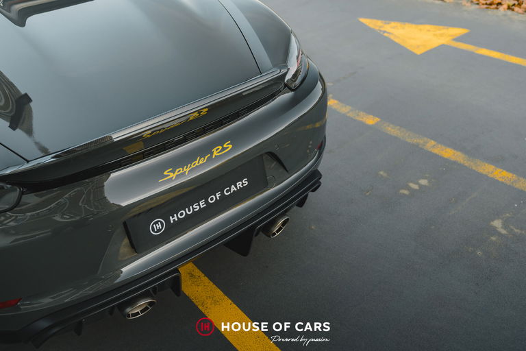 Porsche 718 Spyder RS