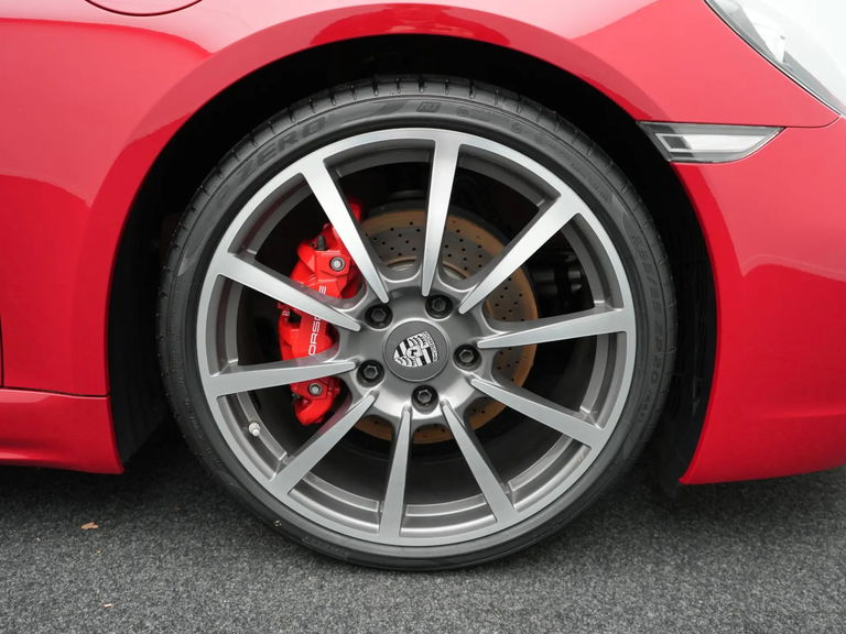 Porsche 718 Boxster S