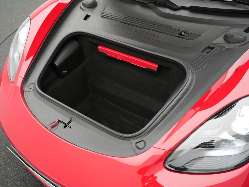 Porsche 718 Boxster S