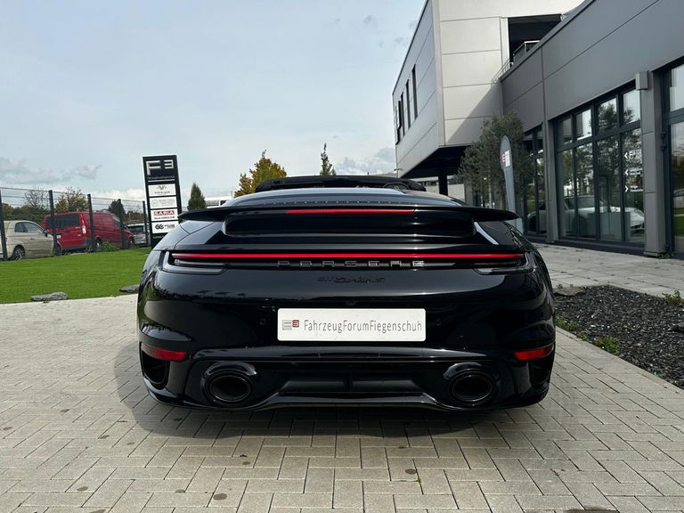 Porsche 992 Turbo S