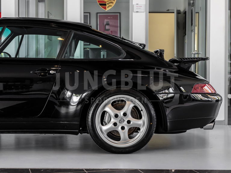 Porsche 993 Carrera 4