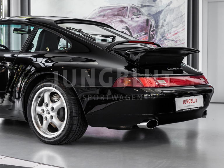 Porsche 993 Carrera 4