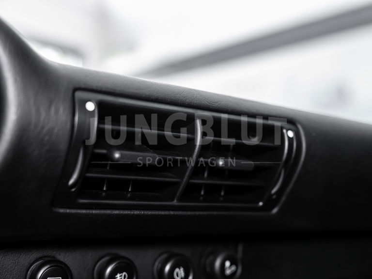 Porsche 993 Carrera 4