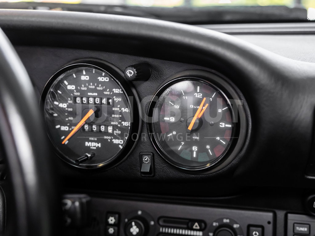 Porsche 993 Carrera 4