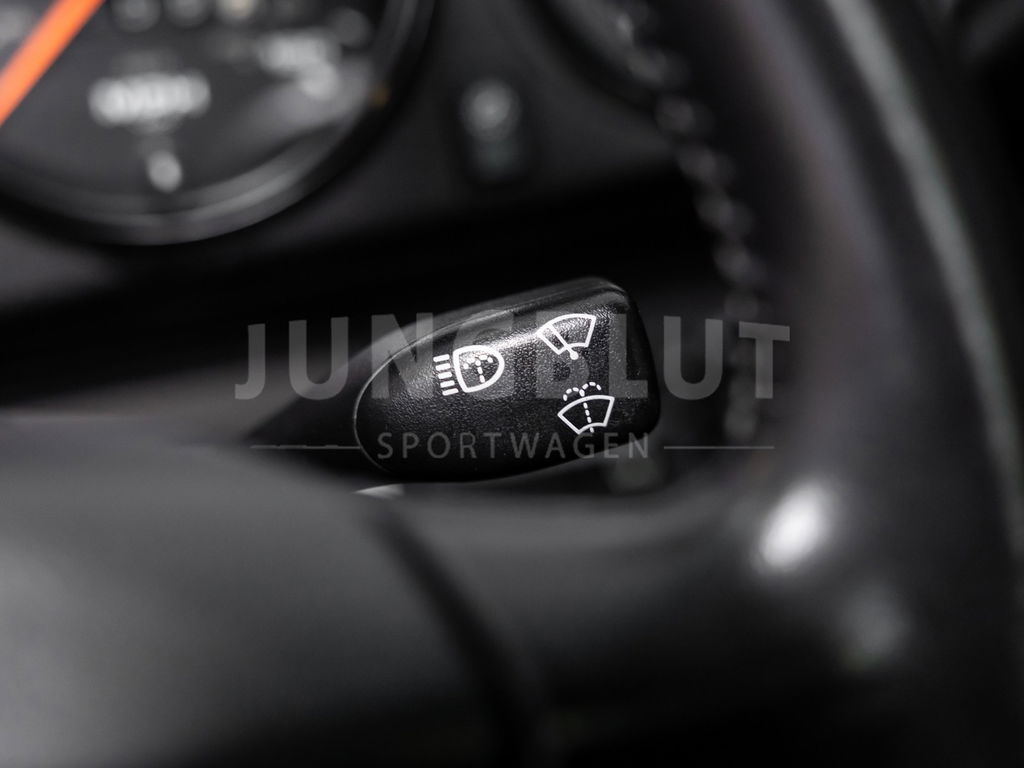 Porsche 993 Carrera 4