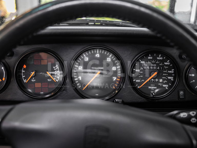 Porsche 993 Carrera 4