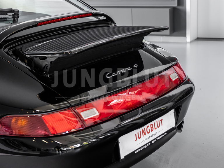 Porsche 993 Carrera 4