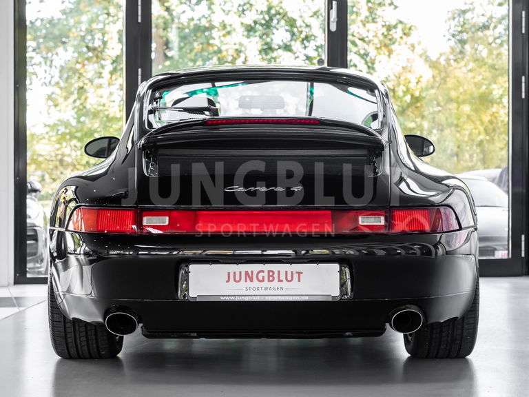 Porsche 993 Carrera 4
