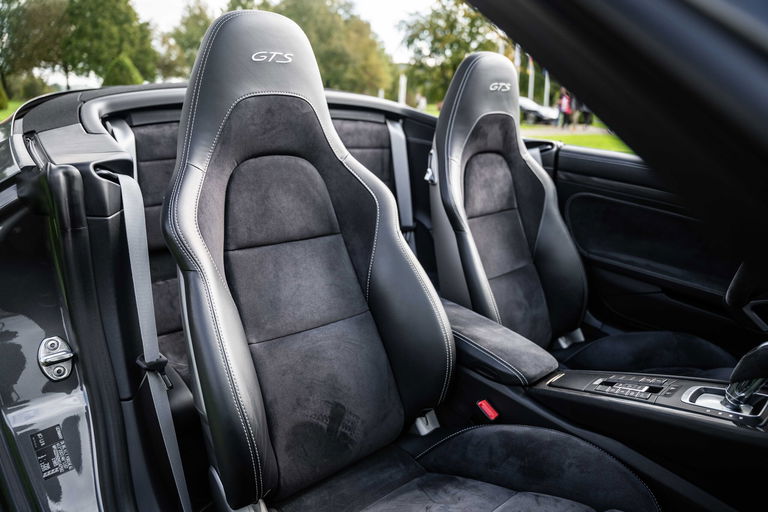 Porsche 991.2 Carrera GTS