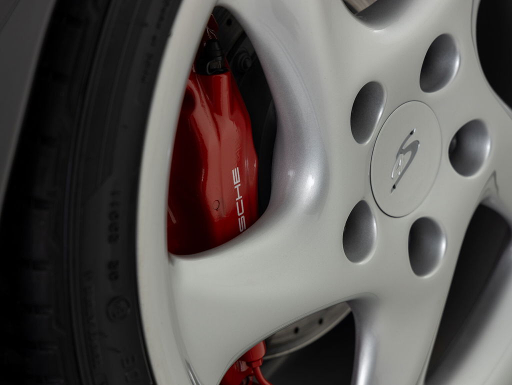 Porsche 993 Carrera 4S