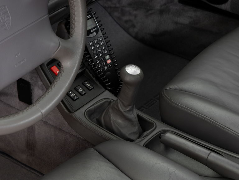 Porsche 993 Carrera 4S