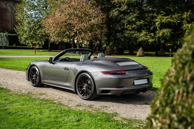 Porsche 991.2 Carrera GTS