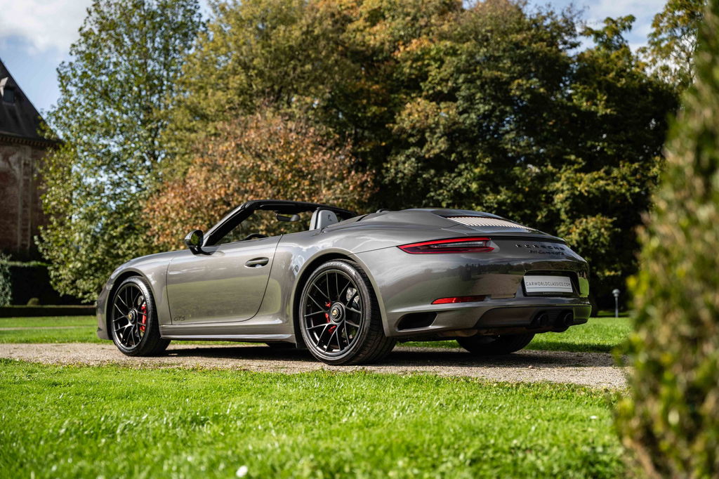 Porsche 991.2 Carrera GTS
