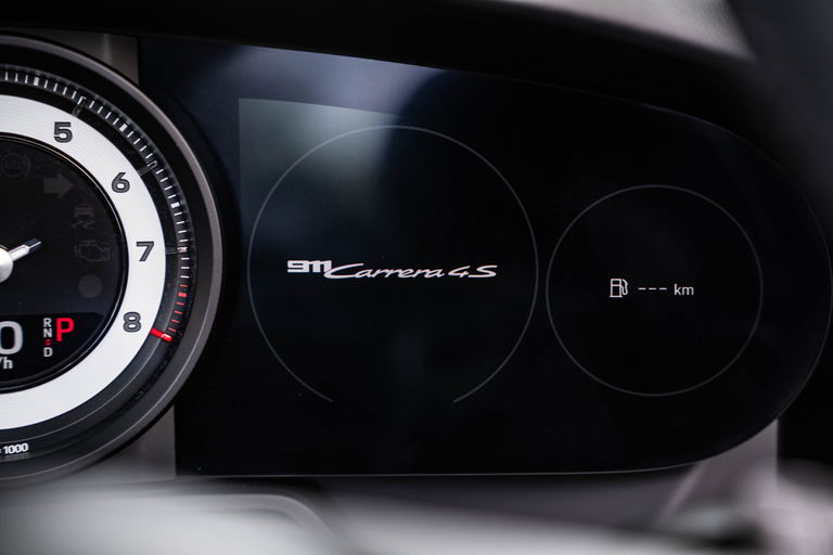 Porsche 992 Carrera 4S