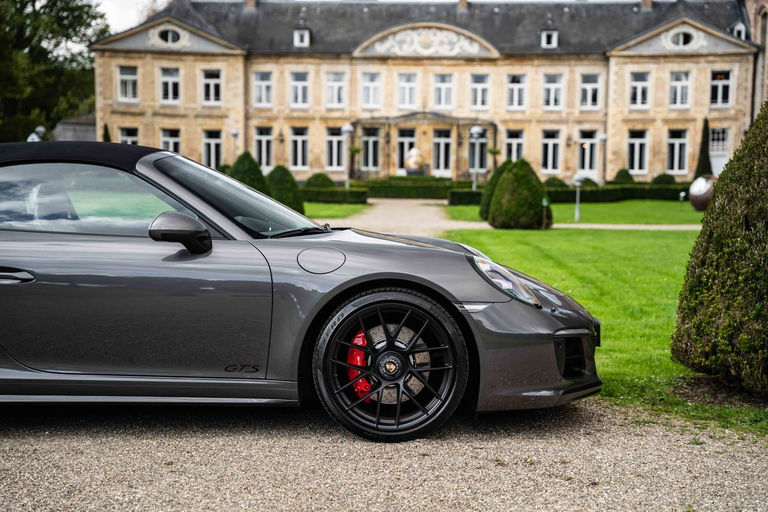 Porsche 991.2 Carrera GTS