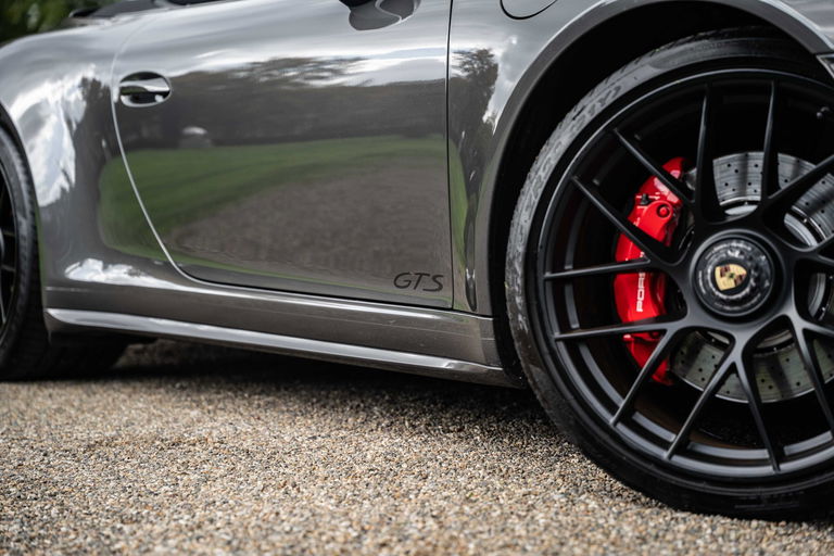 Porsche 991.2 Carrera GTS