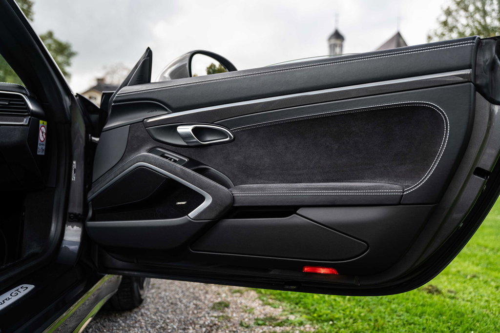 Porsche 991.2 Carrera GTS