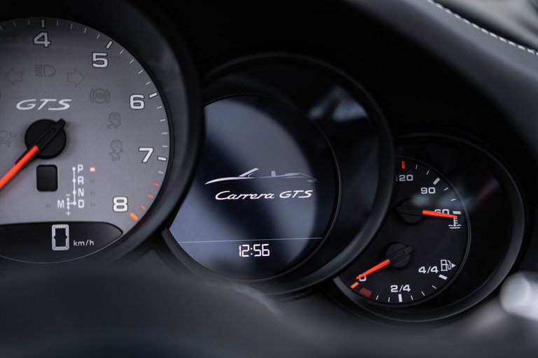 Porsche 991.2 Carrera GTS