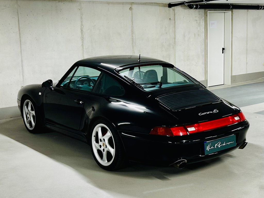 Porsche 993 Carrera 4S