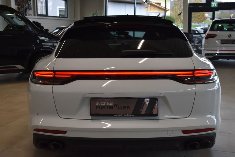 Porsche Panamera 4S E-Hybrid